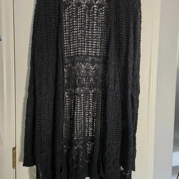 Mudd Brand Sweater - Picture 2 of 3